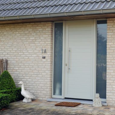 Panneaux de porte avant en PVC